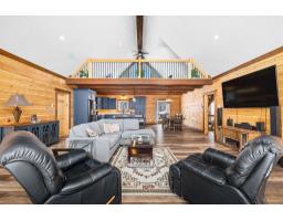 10 Ch. Des Outaouais, L Ile Du Grand Calumet, QC J0X1J0 Photo 54