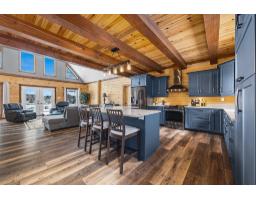 10 Ch. Des Outaouais, L Ile Du Grand Calumet, QC J0X1J0 Photo 37