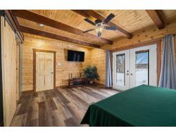 10 Ch. Des Outaouais, L Ile Du Grand Calumet, QC J0X1J0 Photo 52