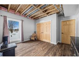 10 Ch. Des Outaouais, L Ile Du Grand Calumet, QC J0X1J0 Photo 32