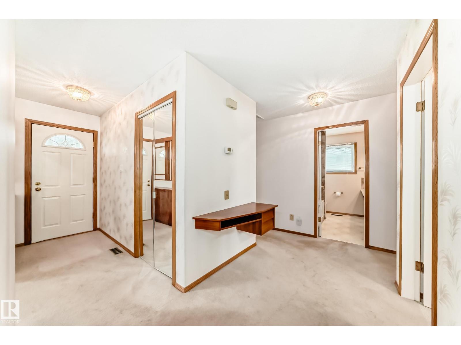 10411 36A AV NW — photo 8
