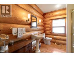 3660 Braelyn Road, Tappen, BC V0E2X0 Photo 28