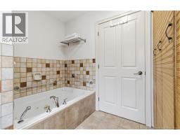 268 Jacques, Dieppe, NB E1A1A9 Photo 21