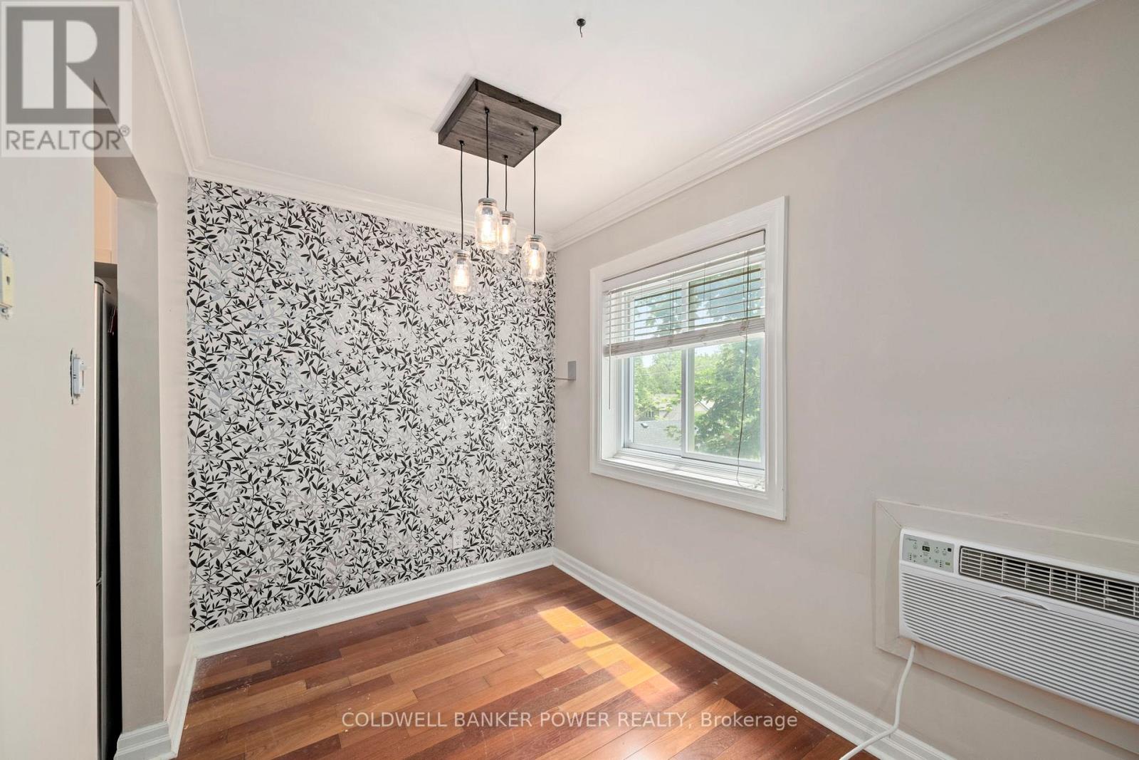 #403 570 WILLIAM STREET - 10