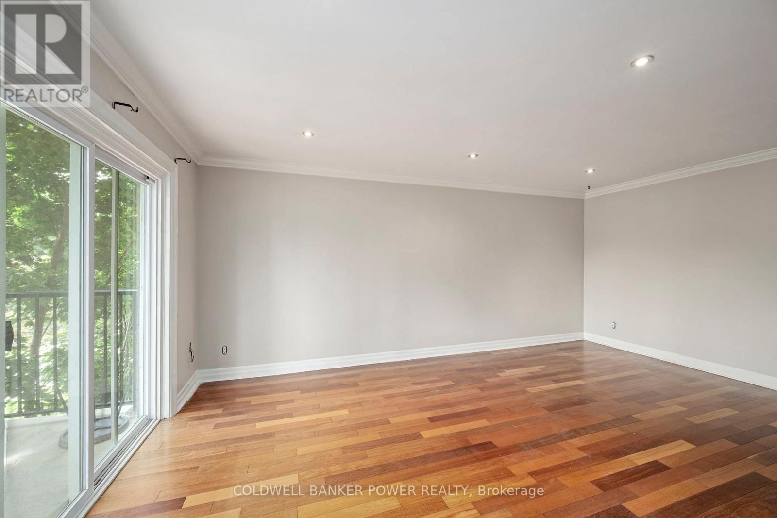 #403 570 WILLIAM STREET - 7