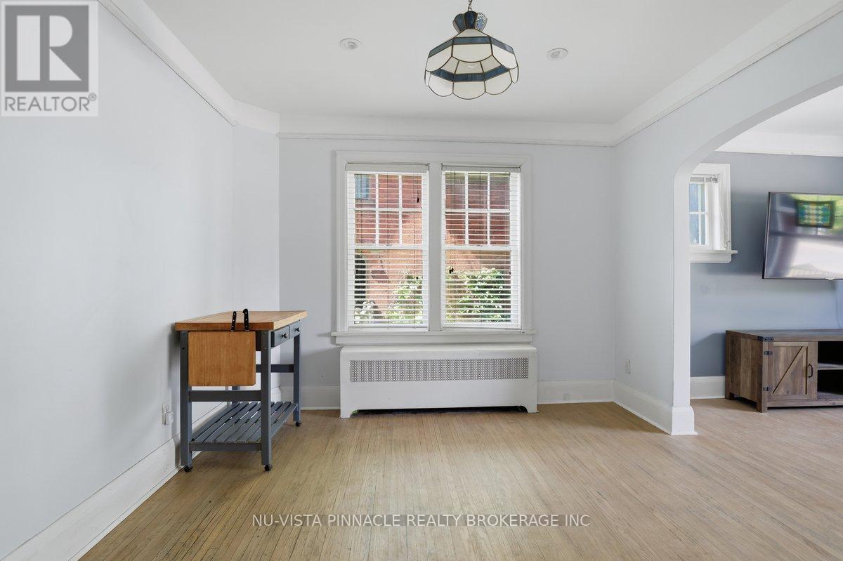 193 WATERLOO STREET - 12