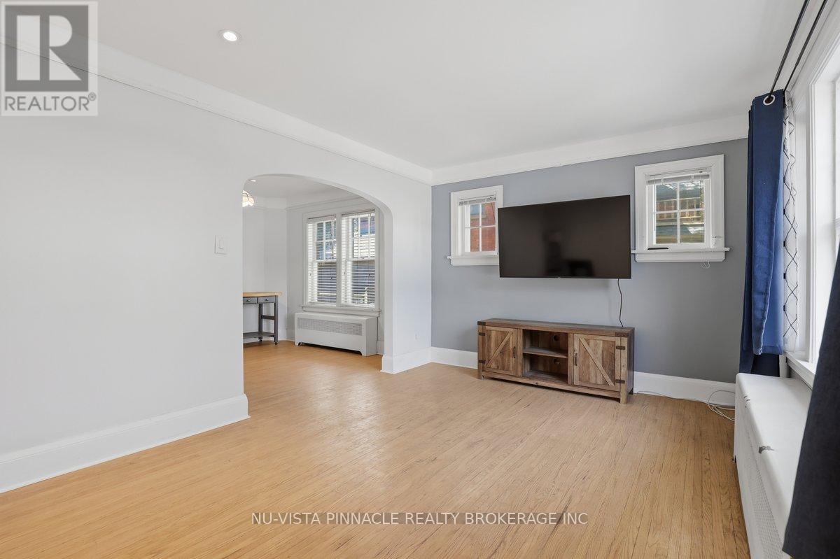 193 WATERLOO STREET - 17