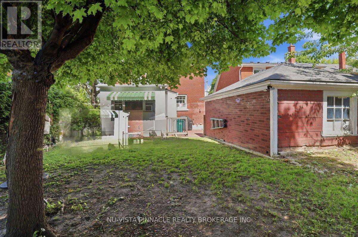 193 WATERLOO STREET - 41
