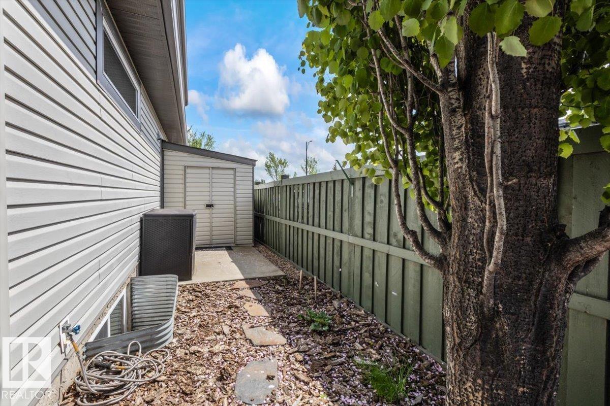 1086 Grantham DR NW — photo 46