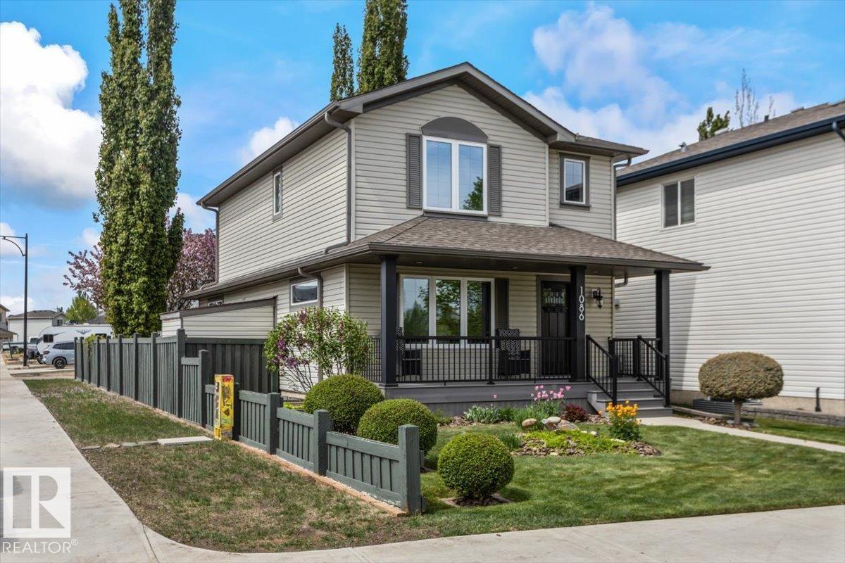 1086 Grantham DR NW - photo 2