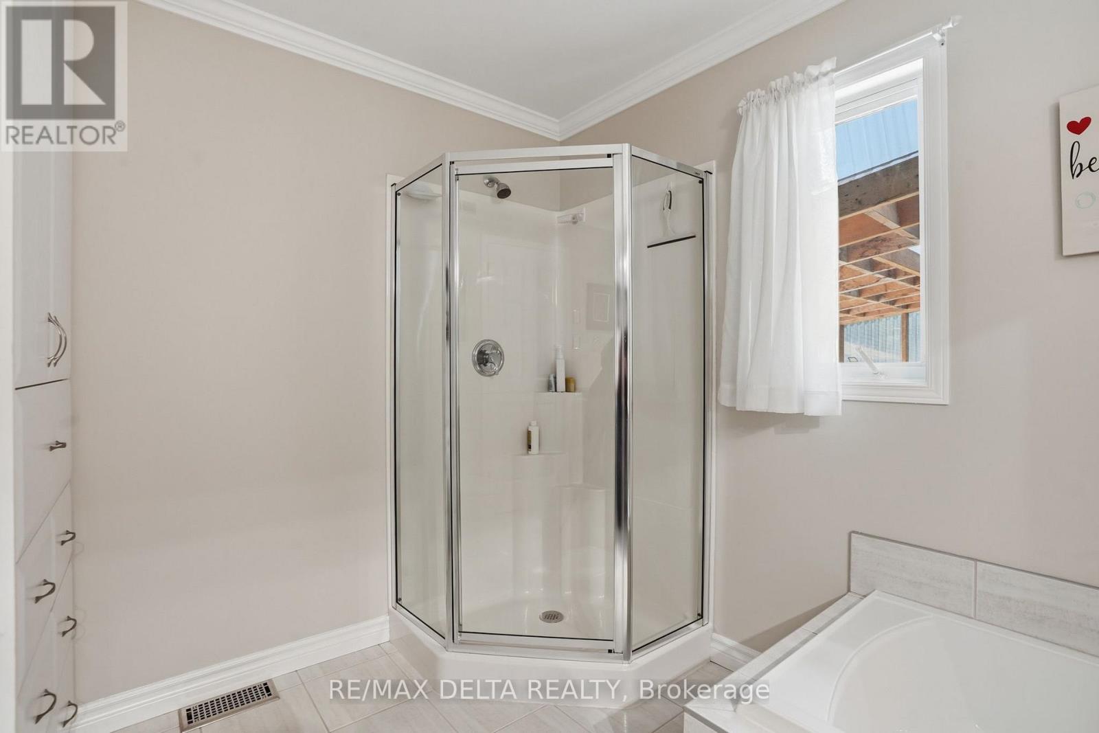 2733 SYLVAIN STREET - 20