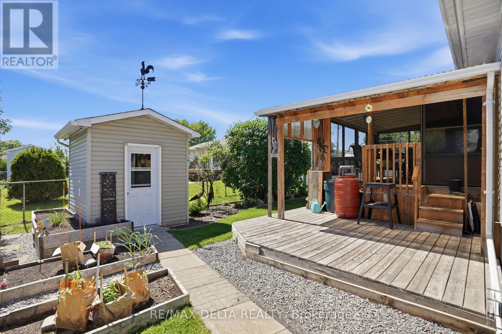 2733 SYLVAIN STREET - 28