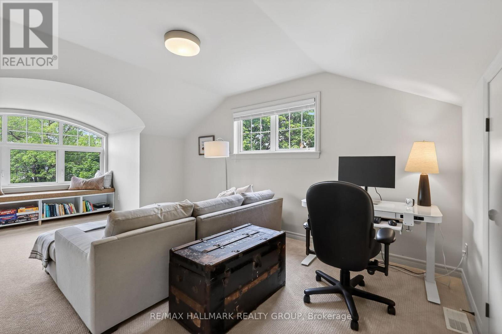 312 IONA STREET - 39