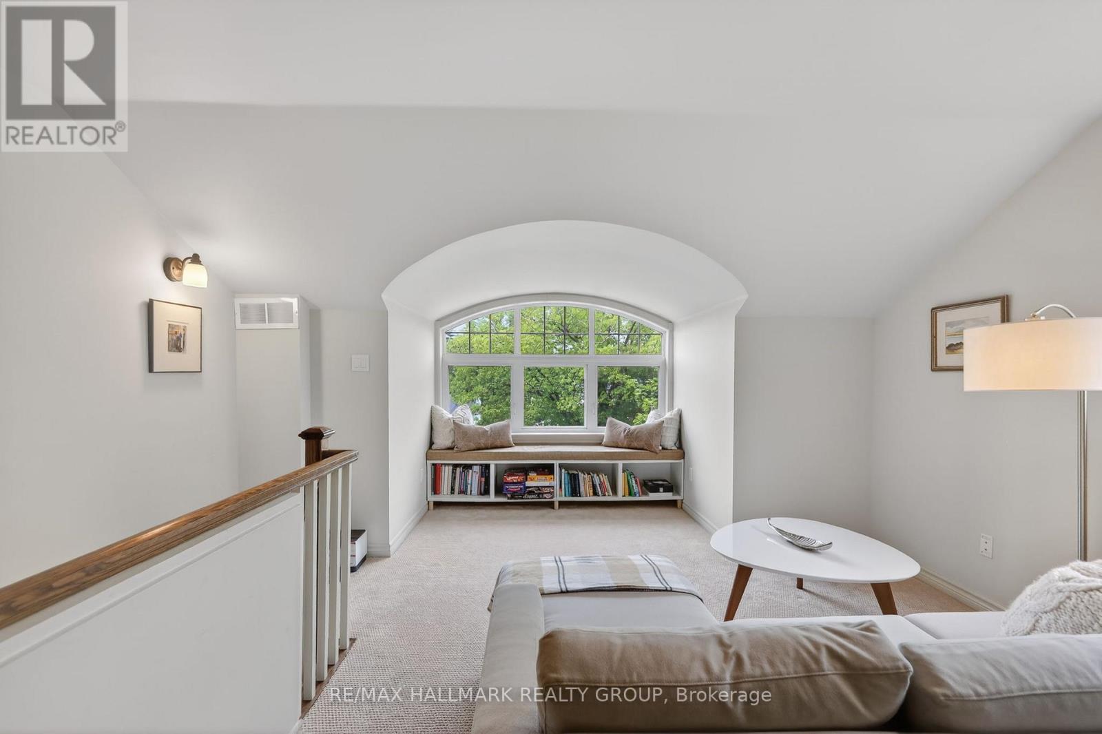 312 IONA STREET - 40