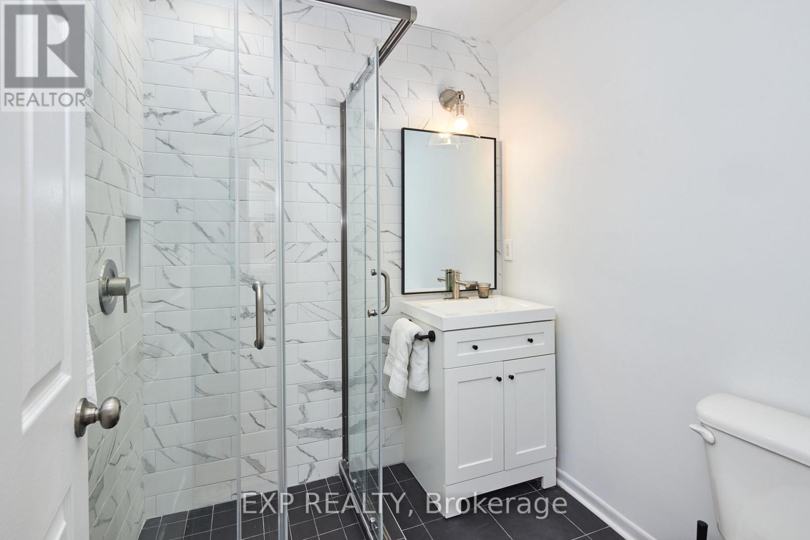 1 Bed, 1 Bath Multi-Family for Rent in Ottawa – 331 CATHERINE STREET, Ottawa – MLS# X13424920 - Image 8