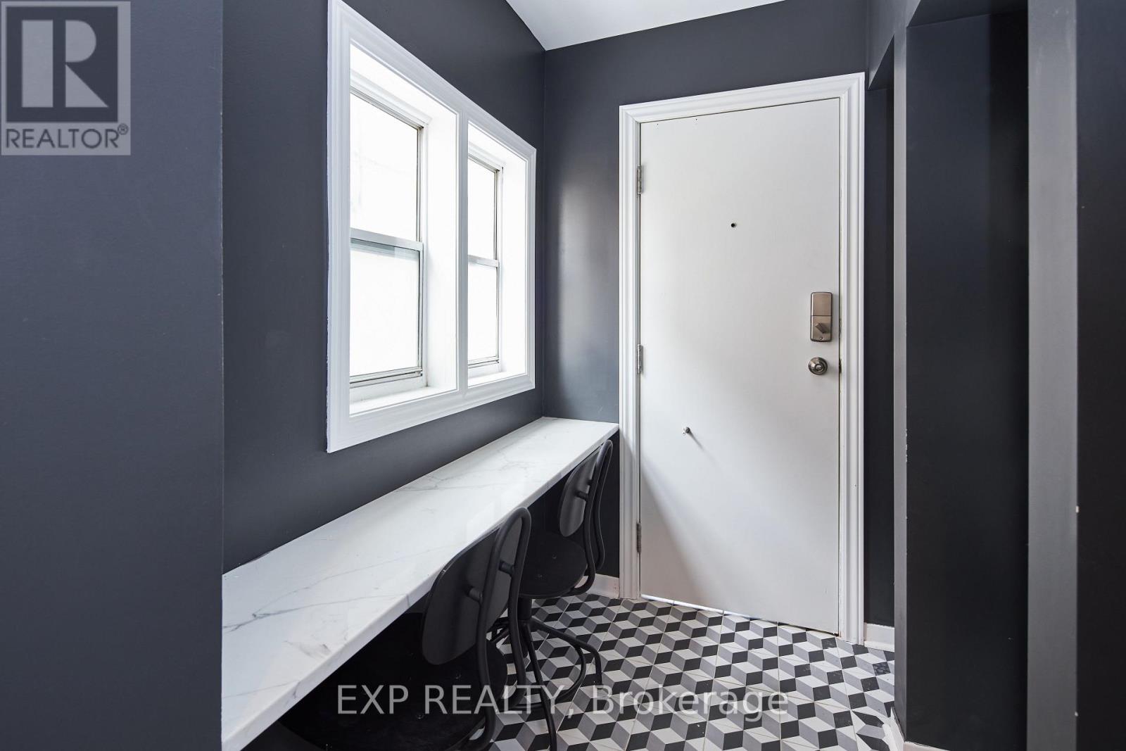 1 Bed, 1 Bath Multi-Family for Rent in Ottawa – 331 CATHERINE STREET, Ottawa – MLS# X13424920 - Image 3