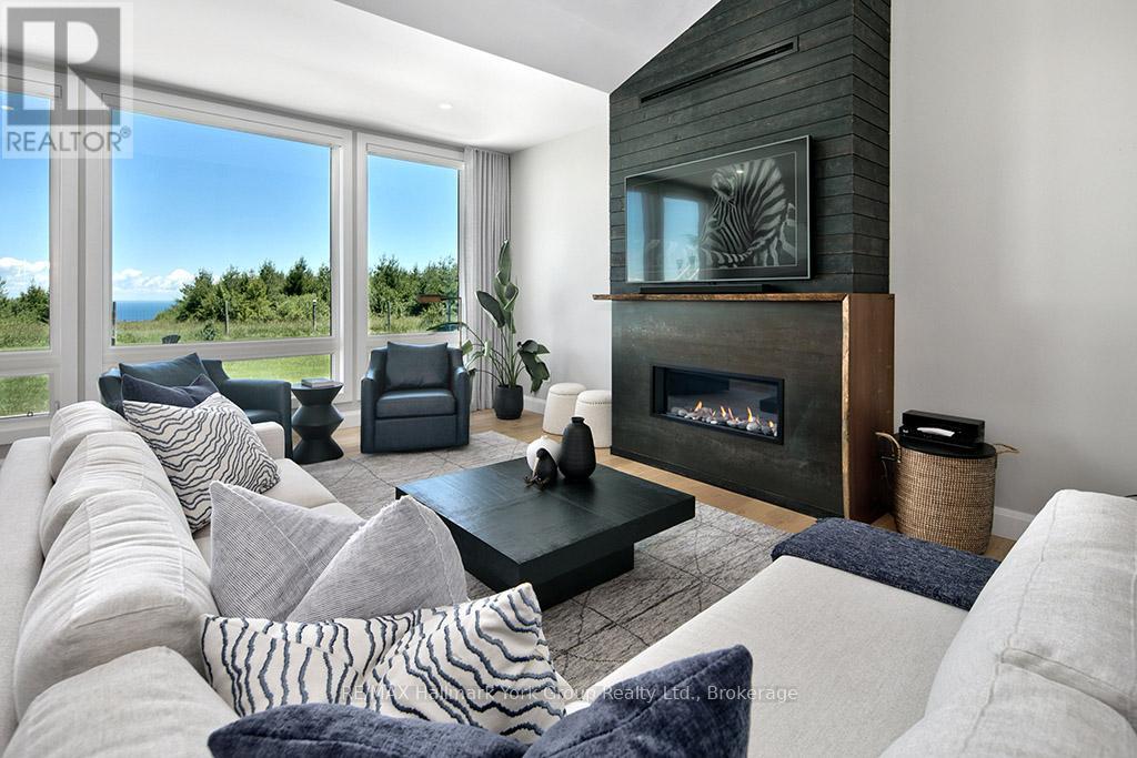 125 MOUNTAIN ROAD - 1