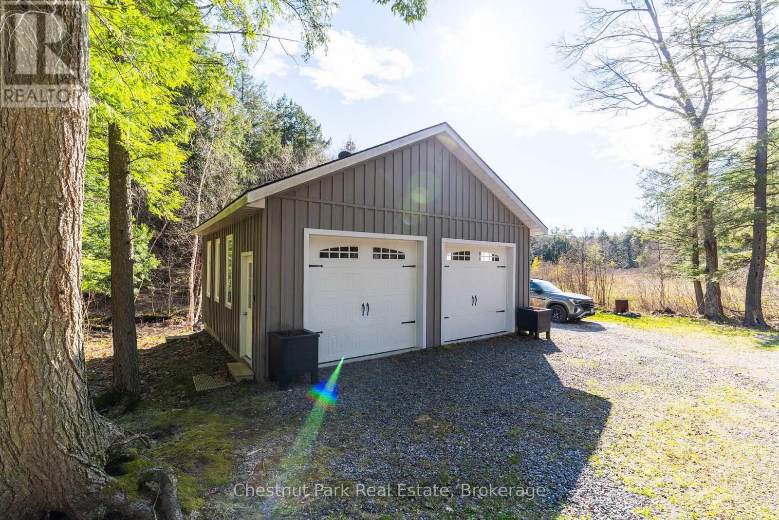 16 STEWART-KING ROAD - 24