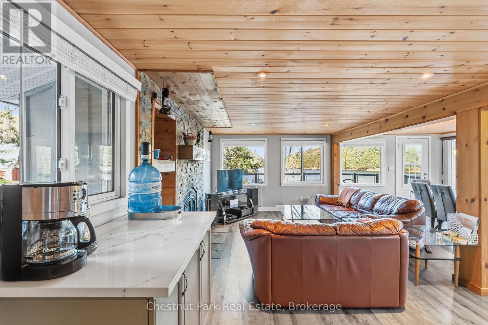 16 STEWART-KING ROAD - 32