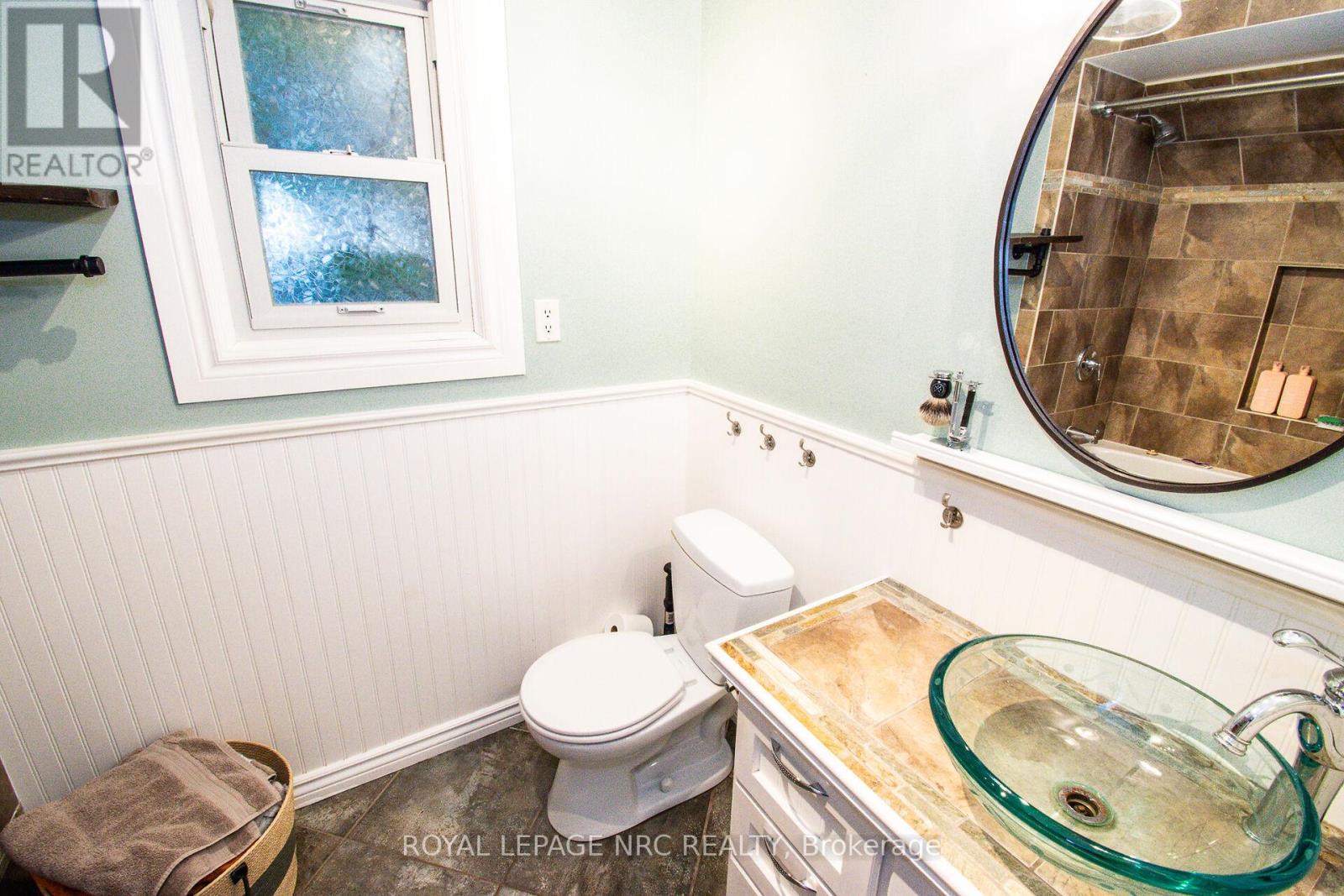 116 LOWELL AVENUE - 38