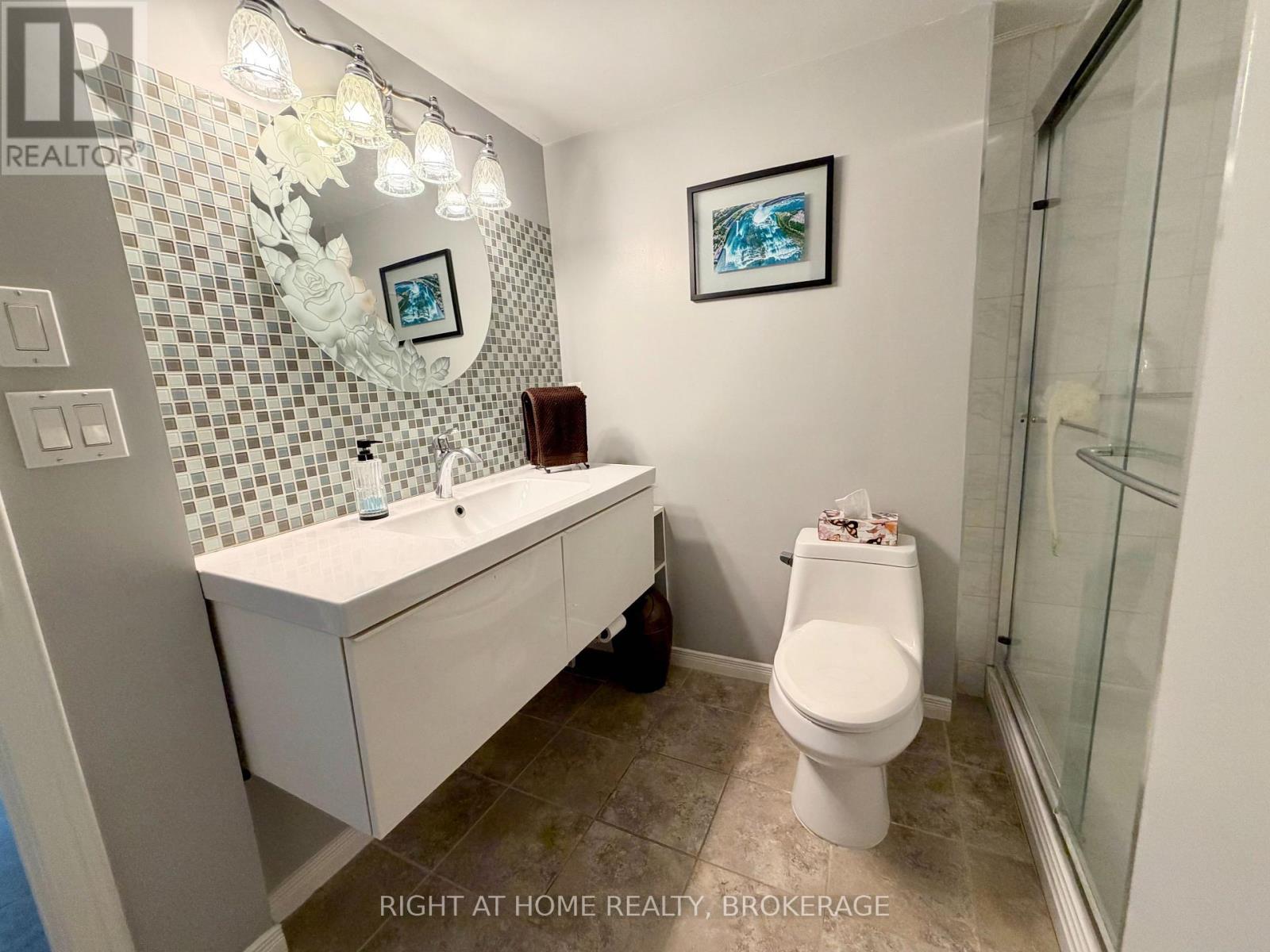 #801 162 MARTINDALE ROAD - 20