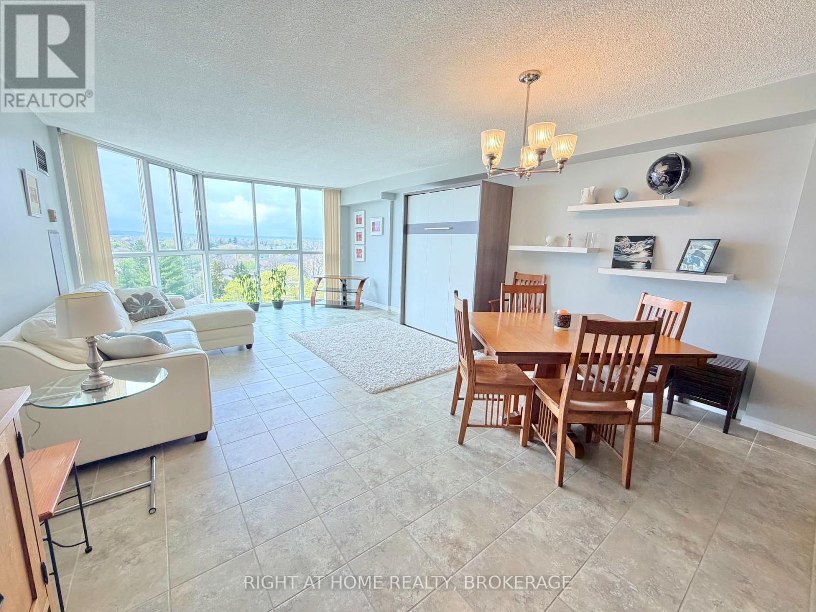 #801 162 MARTINDALE ROAD - 3