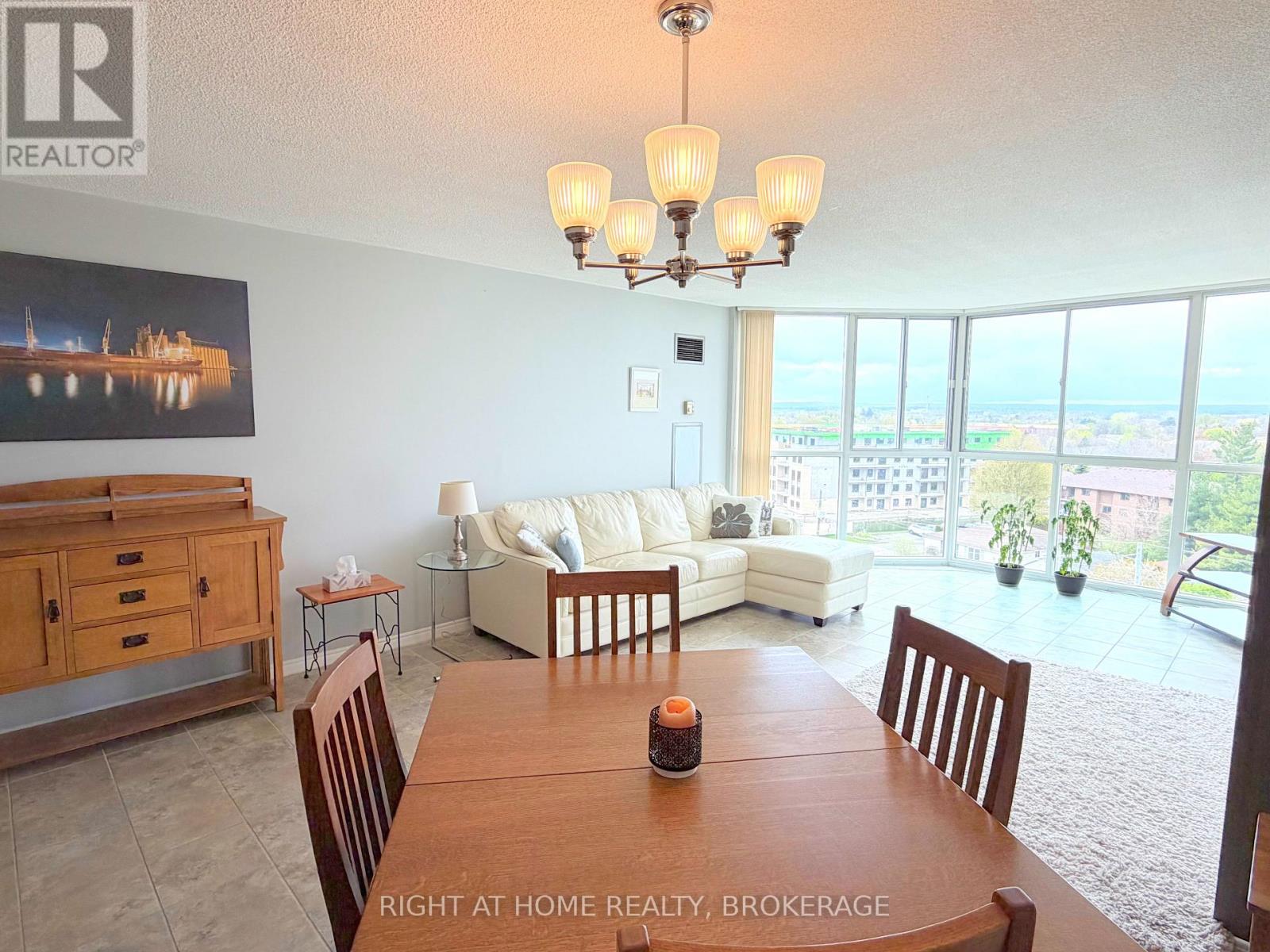 #801 162 MARTINDALE ROAD - 4