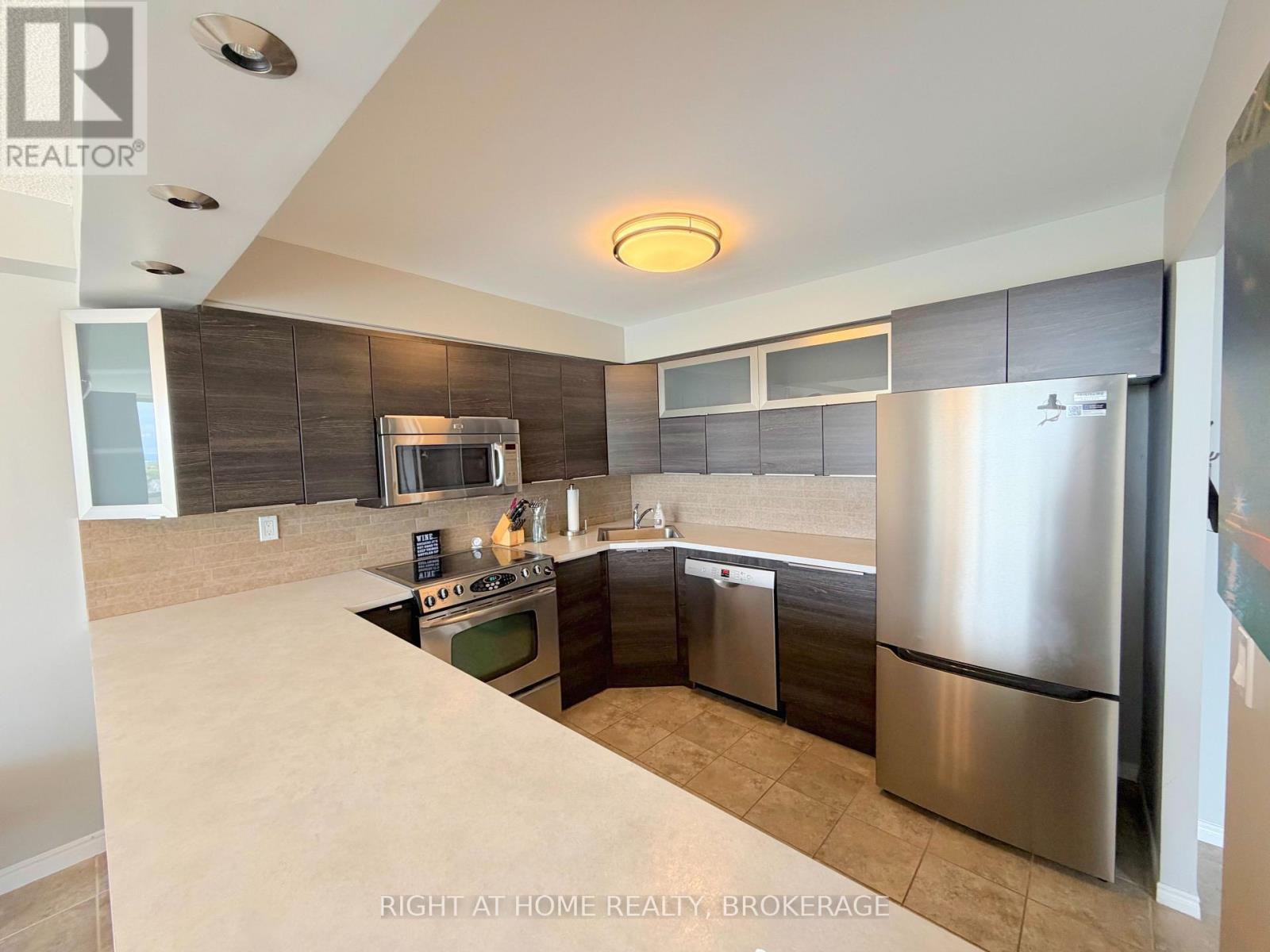 #801 162 MARTINDALE ROAD - 9
