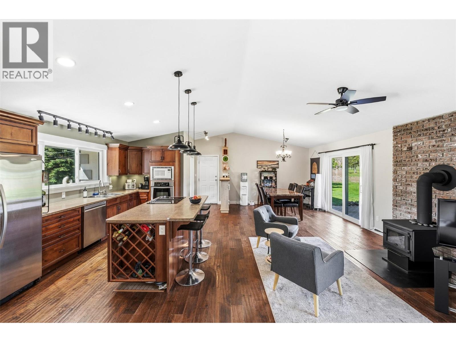 178 RANGE Road - 5