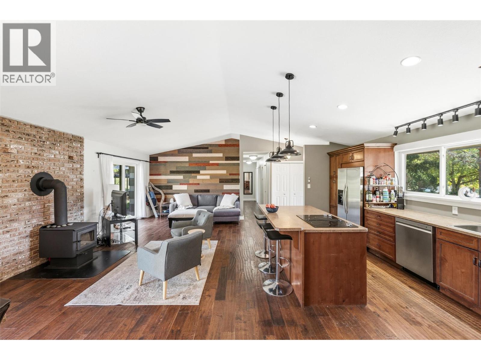178 RANGE Road - 9
