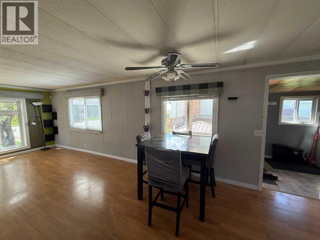 120 3 Avenue SW - photo 5