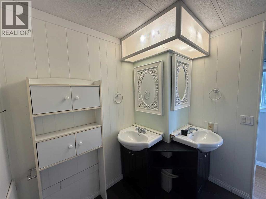 120 3 Avenue SW - 11