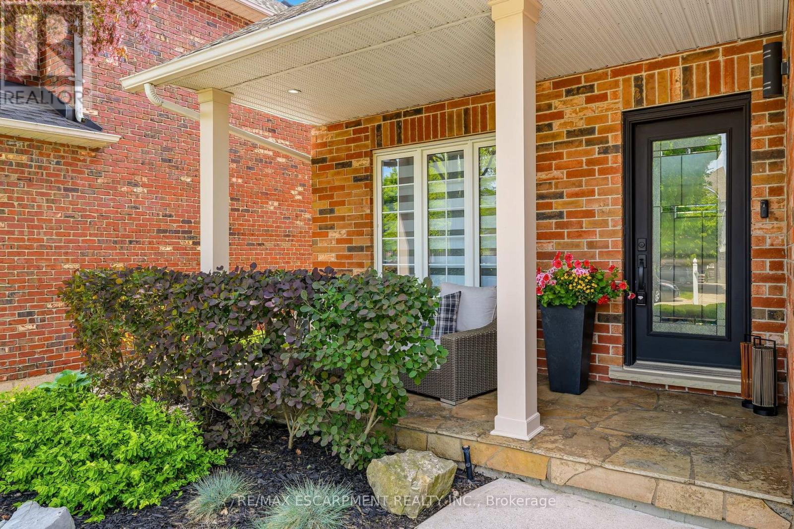 5 VOLTERRA COURT - 5