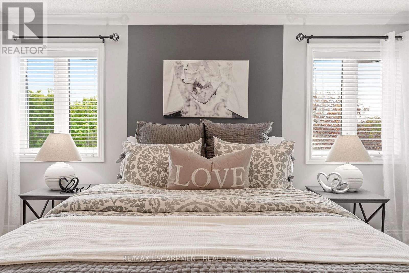 5 VOLTERRA COURT - 21