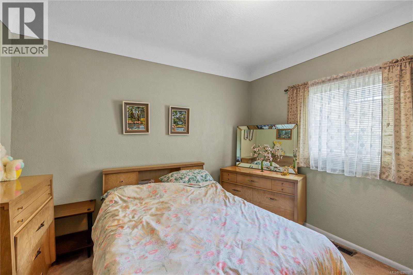 5002 Grouhel Rd - 18