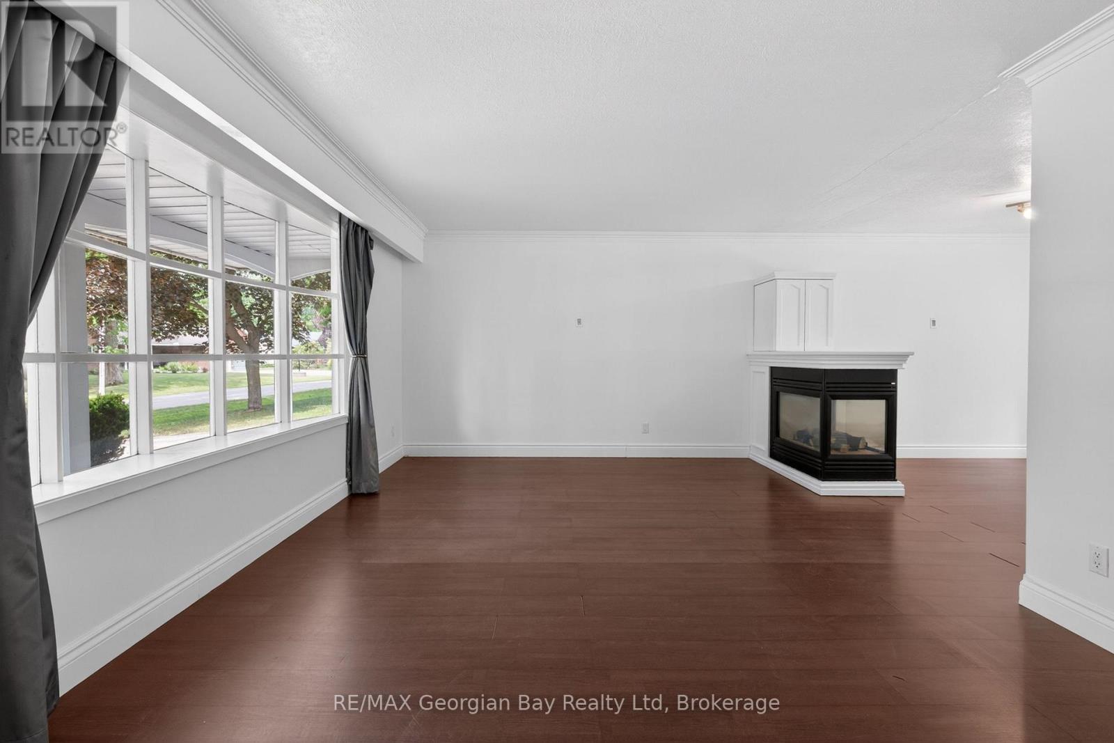 329 GLENBROOK DRIVE - 3
