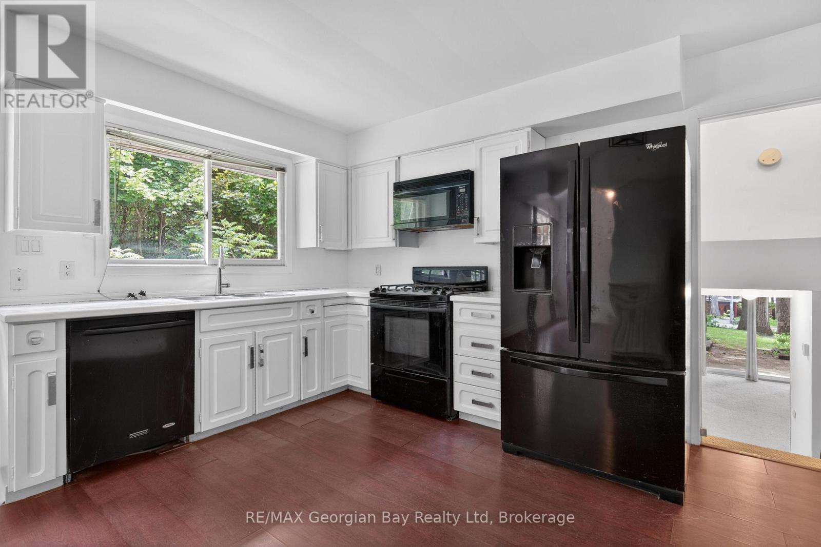 329 GLENBROOK DRIVE - 9