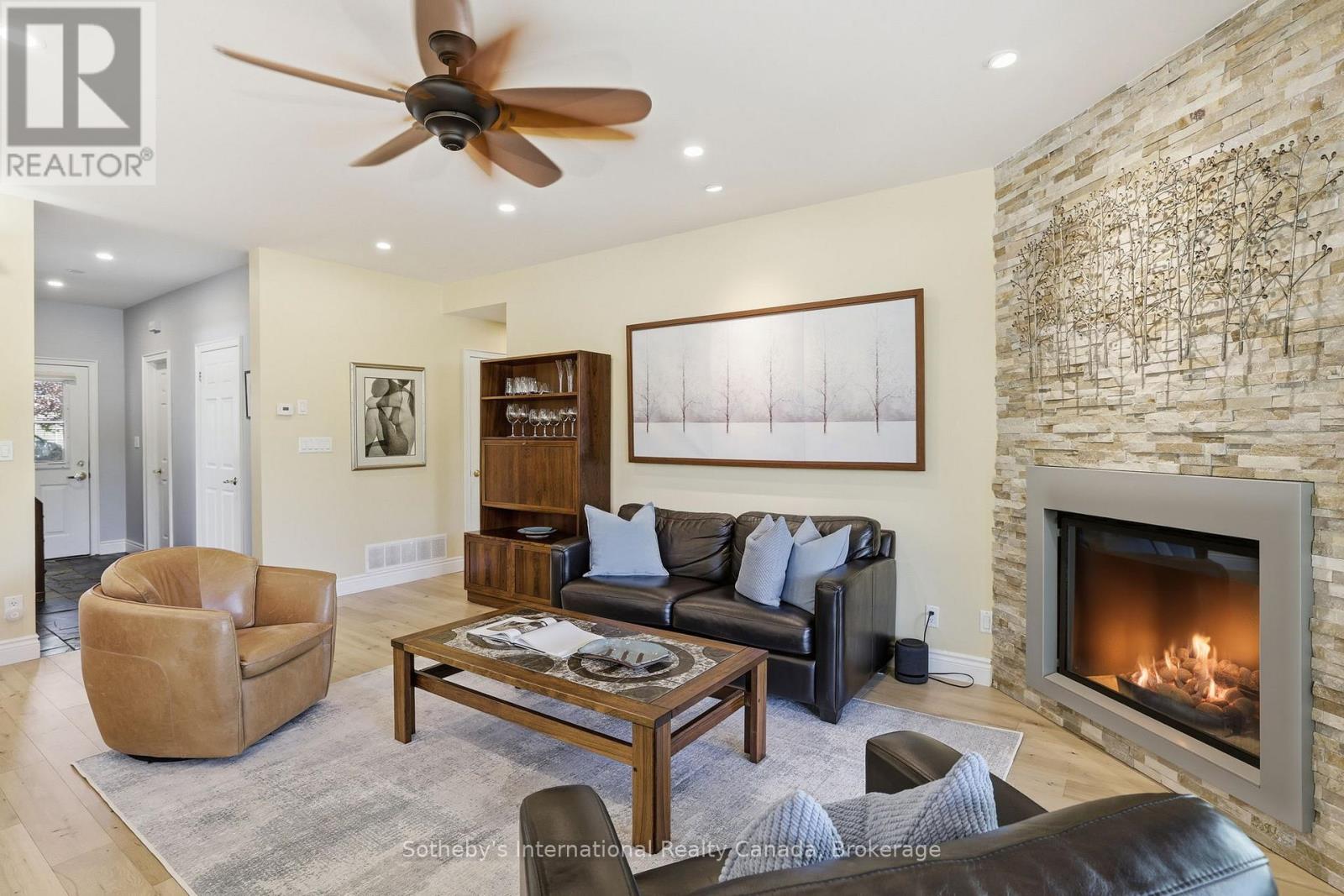 694 JOHNSTON PARK AVENUE - 11
