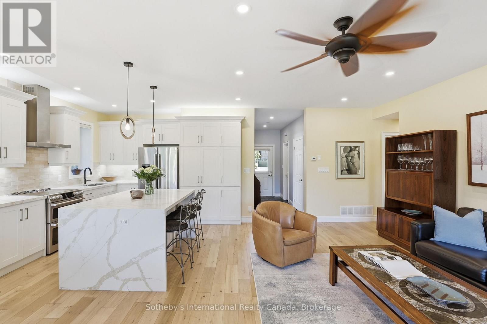 694 JOHNSTON PARK AVENUE - 12