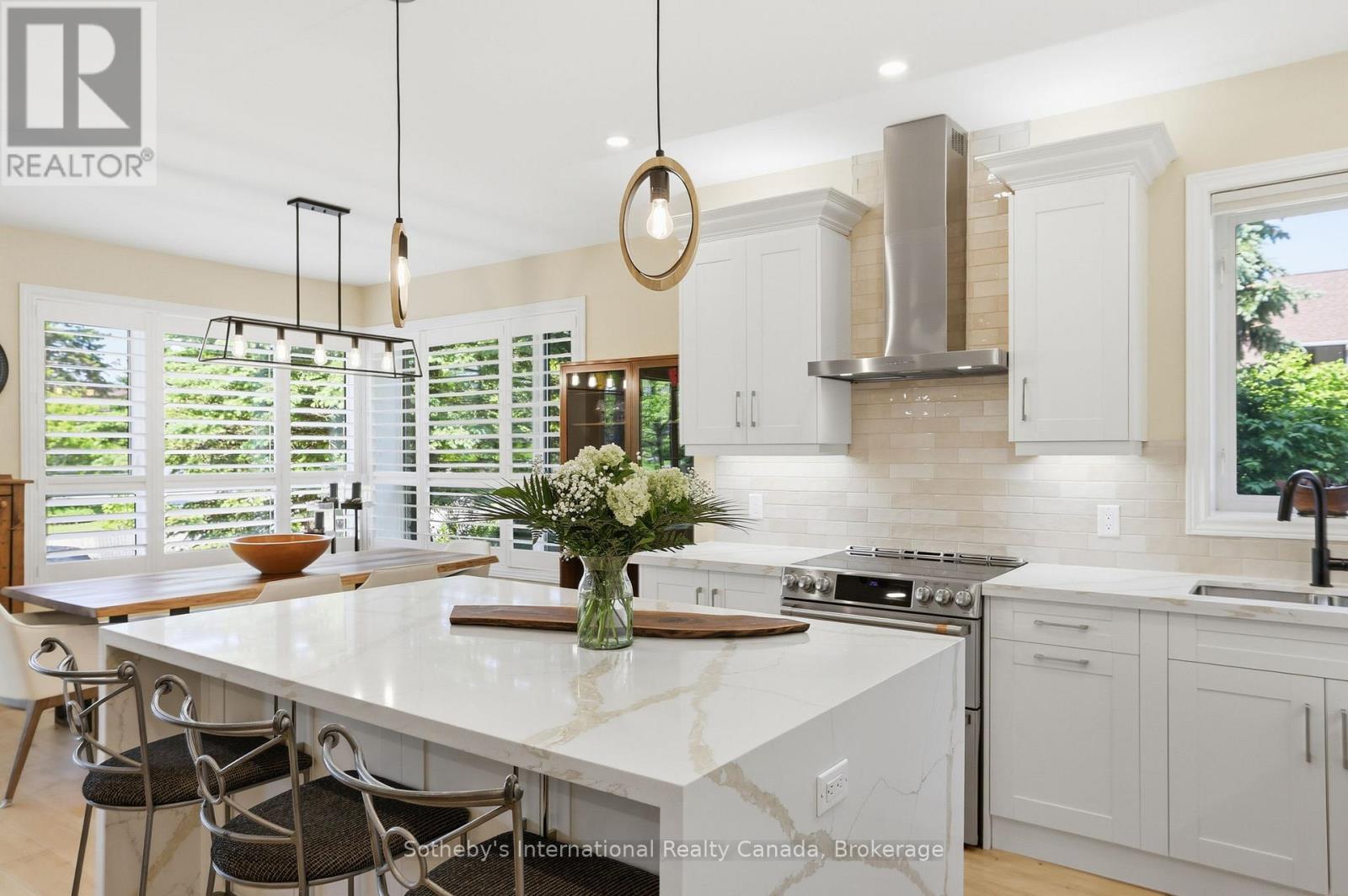 694 JOHNSTON PARK AVENUE - 14