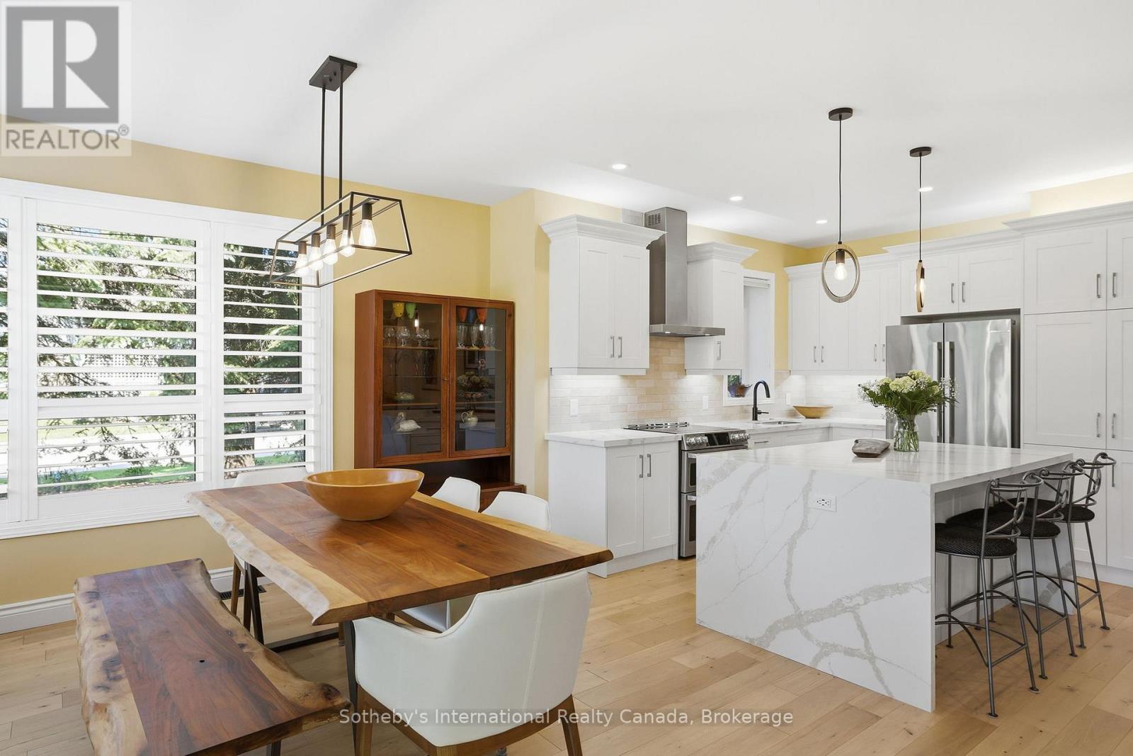 694 JOHNSTON PARK AVENUE - 21