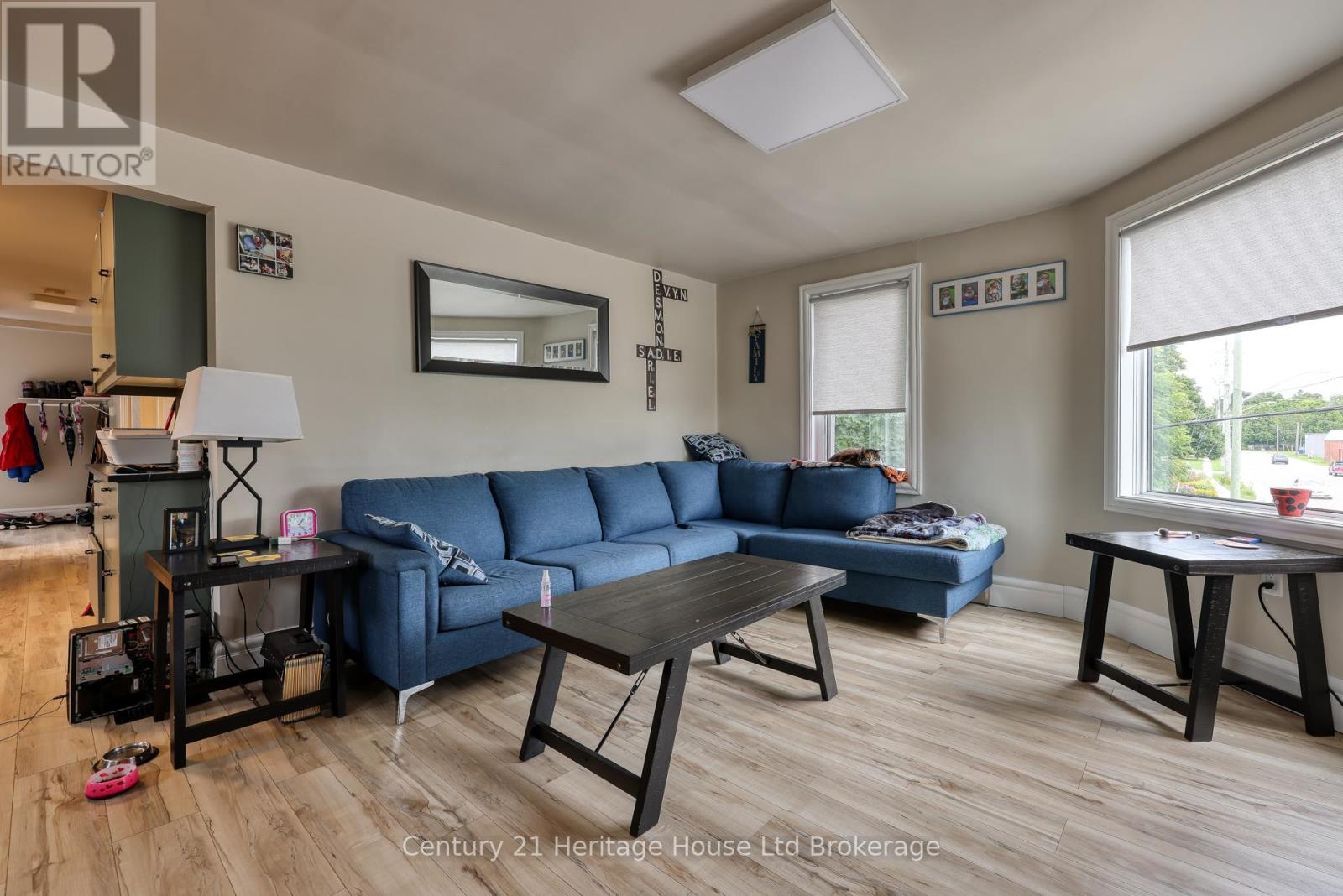 729 HOUNSFIELD STREET - 24