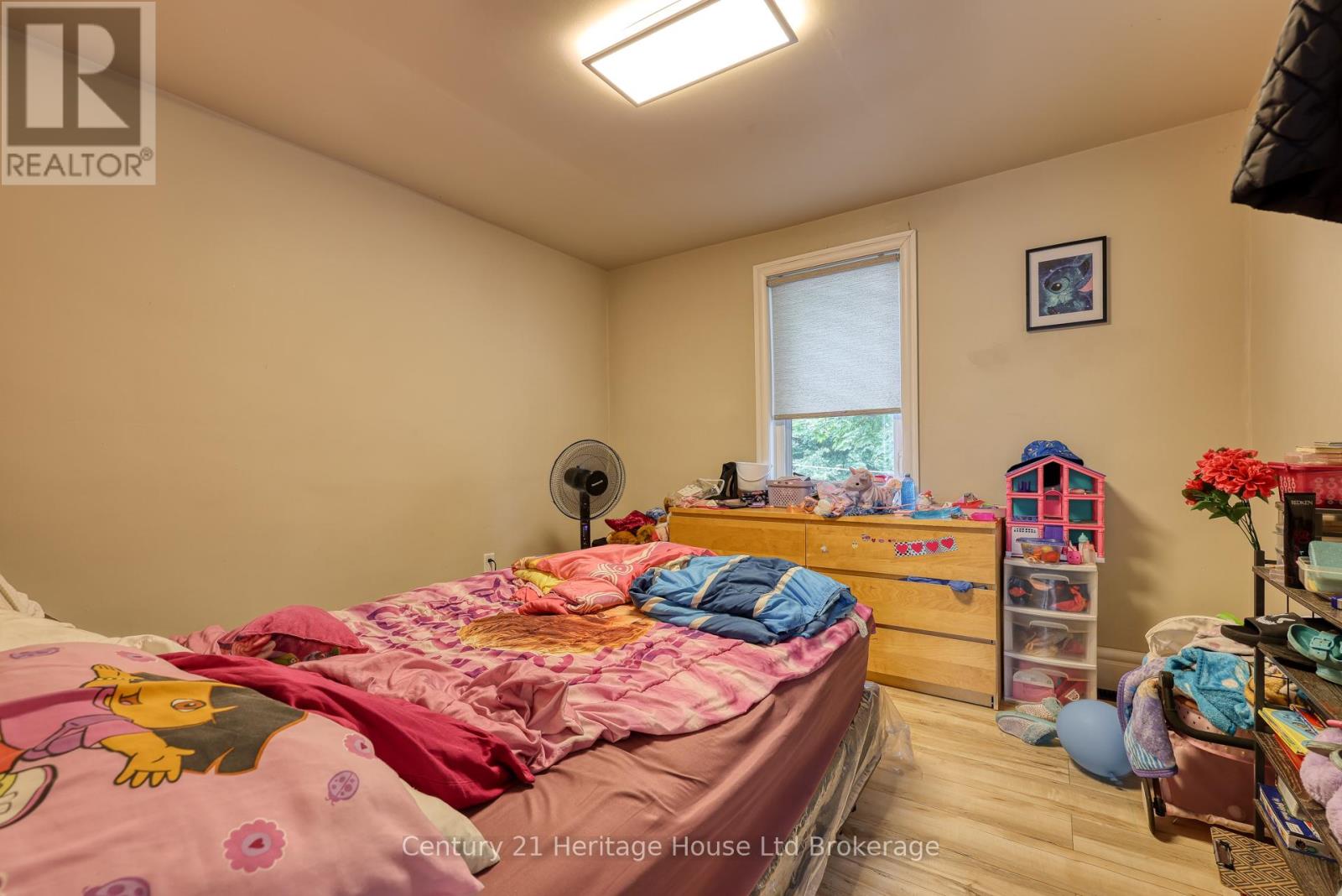 729 HOUNSFIELD STREET - 26