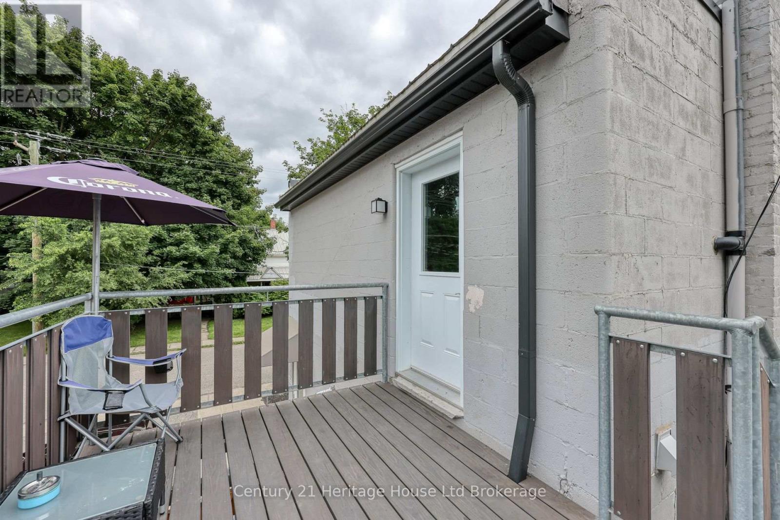 729 HOUNSFIELD STREET - 18