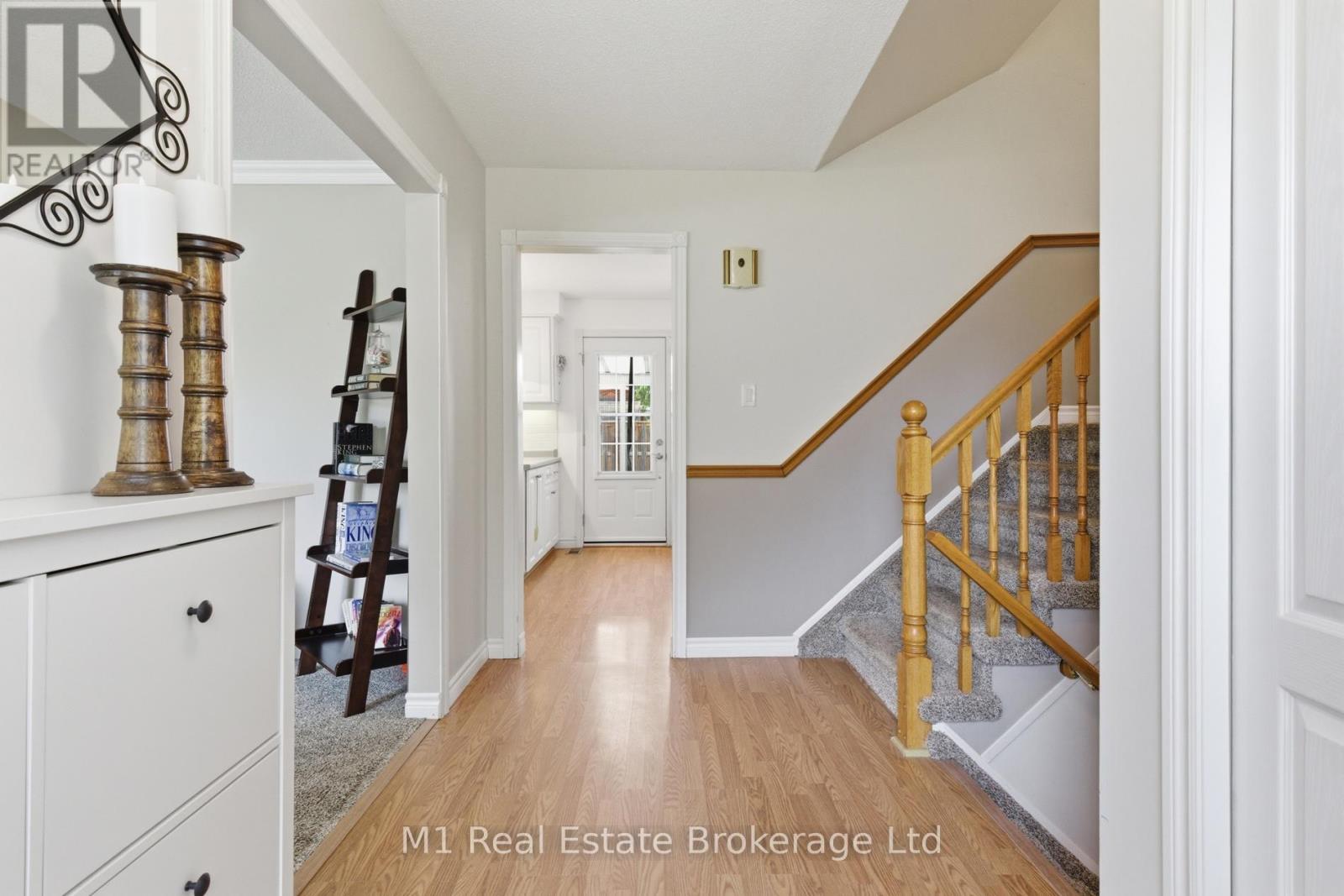 114 ANGELICA STREET - 10