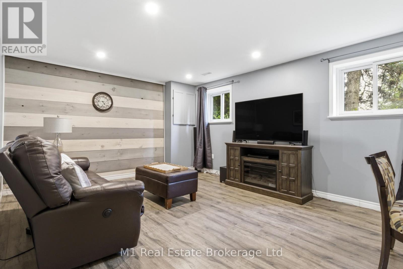 114 ANGELICA STREET - 27