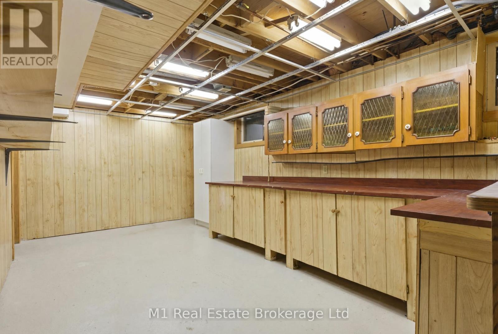 114 ANGELICA STREET - 32