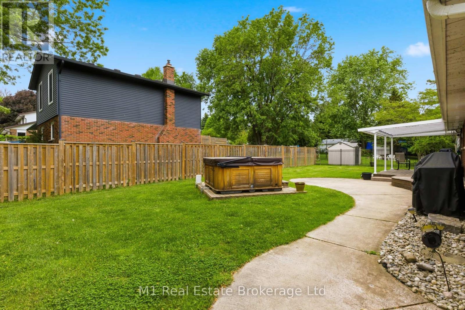 114 ANGELICA STREET - 38