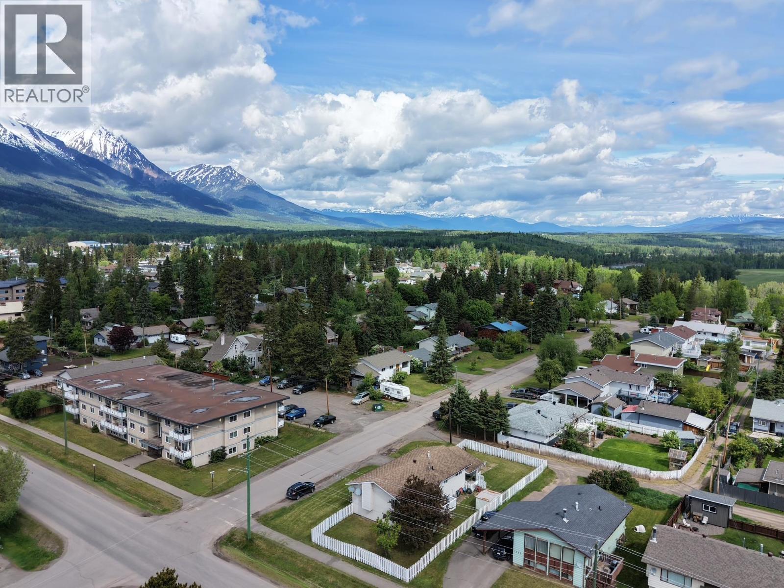 3822 13TH Avenue, Smithers