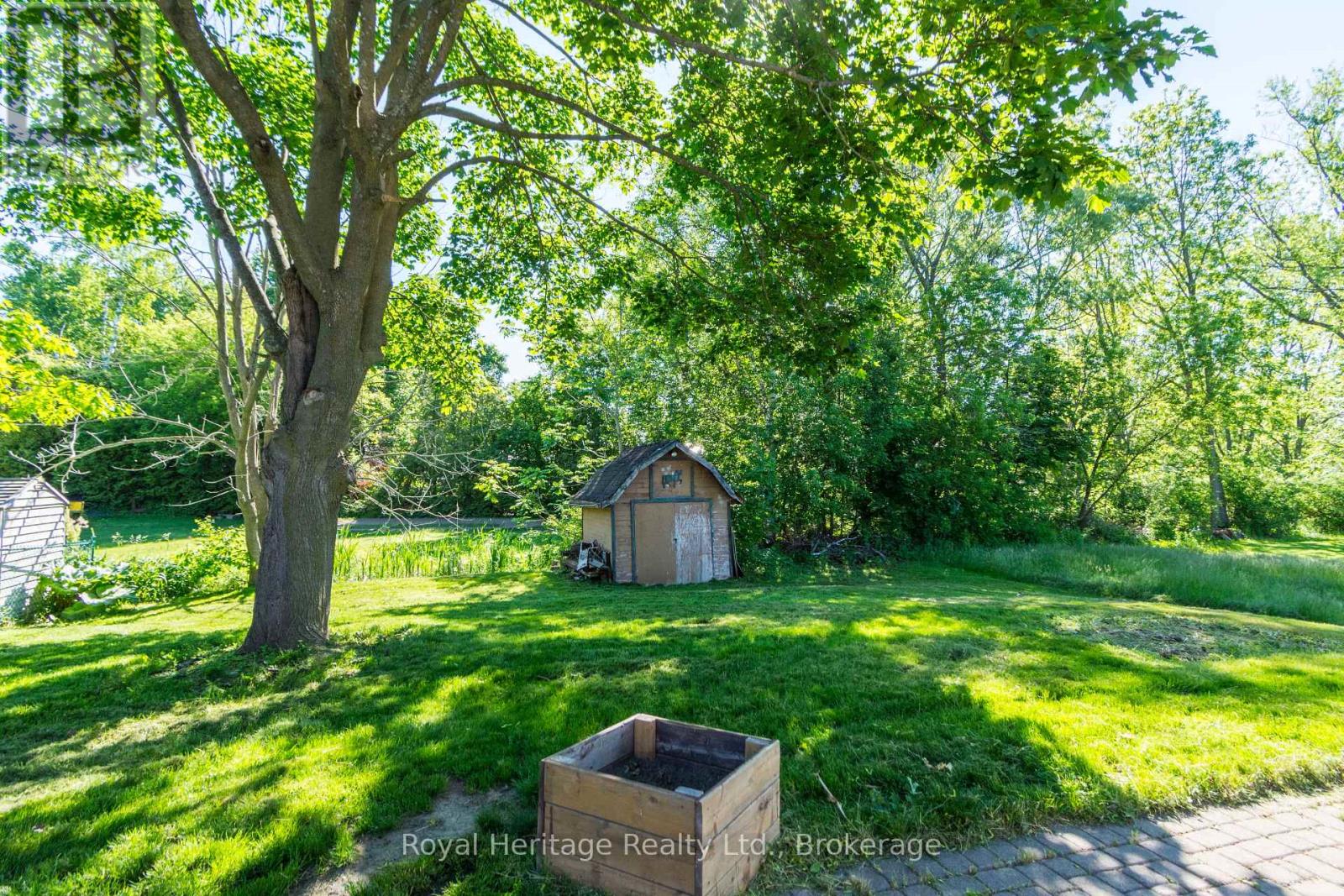95 DIVISION STREET S - 32
